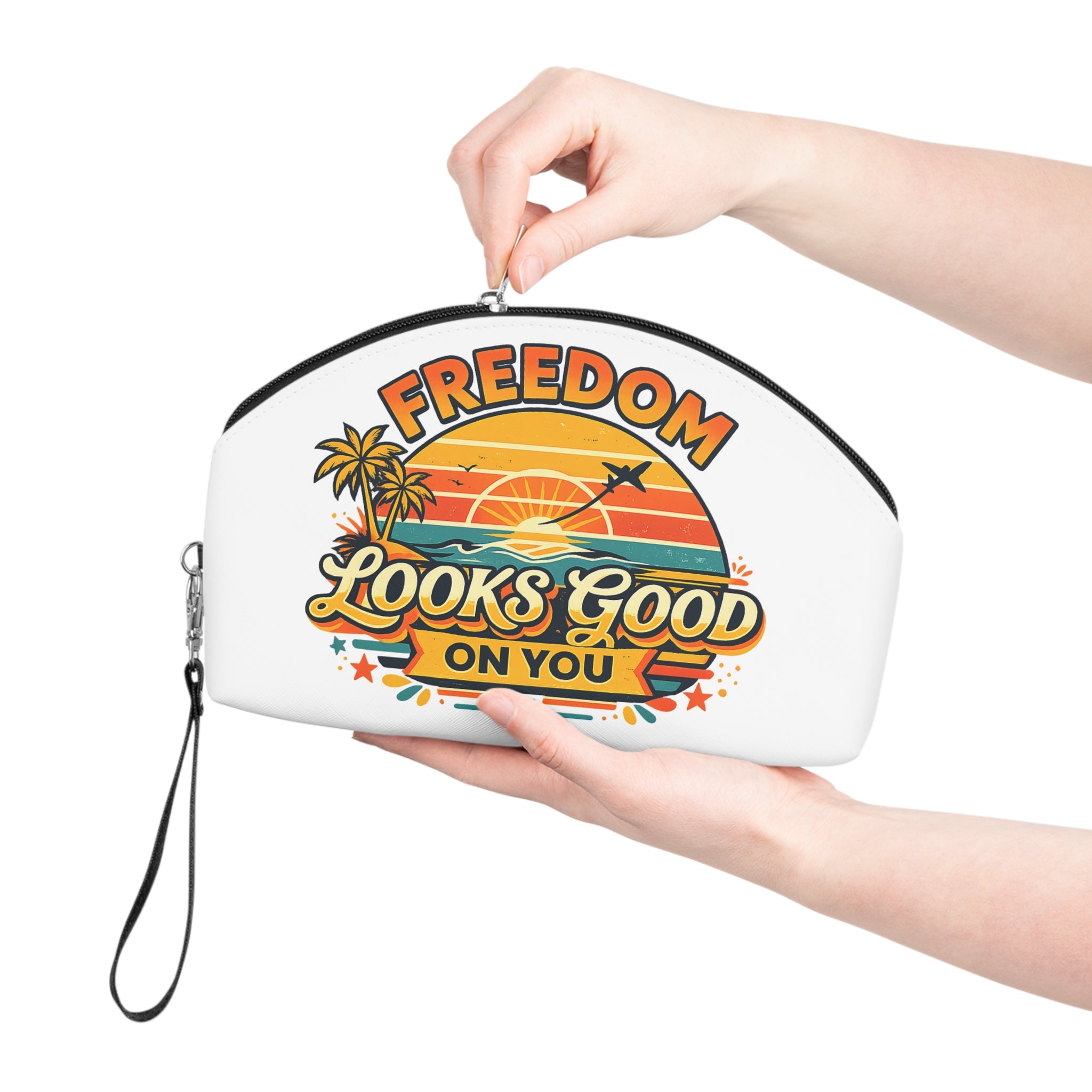 Freedom Looks Good On You Cosmetic Bag – Retro Travel Pouch (White)