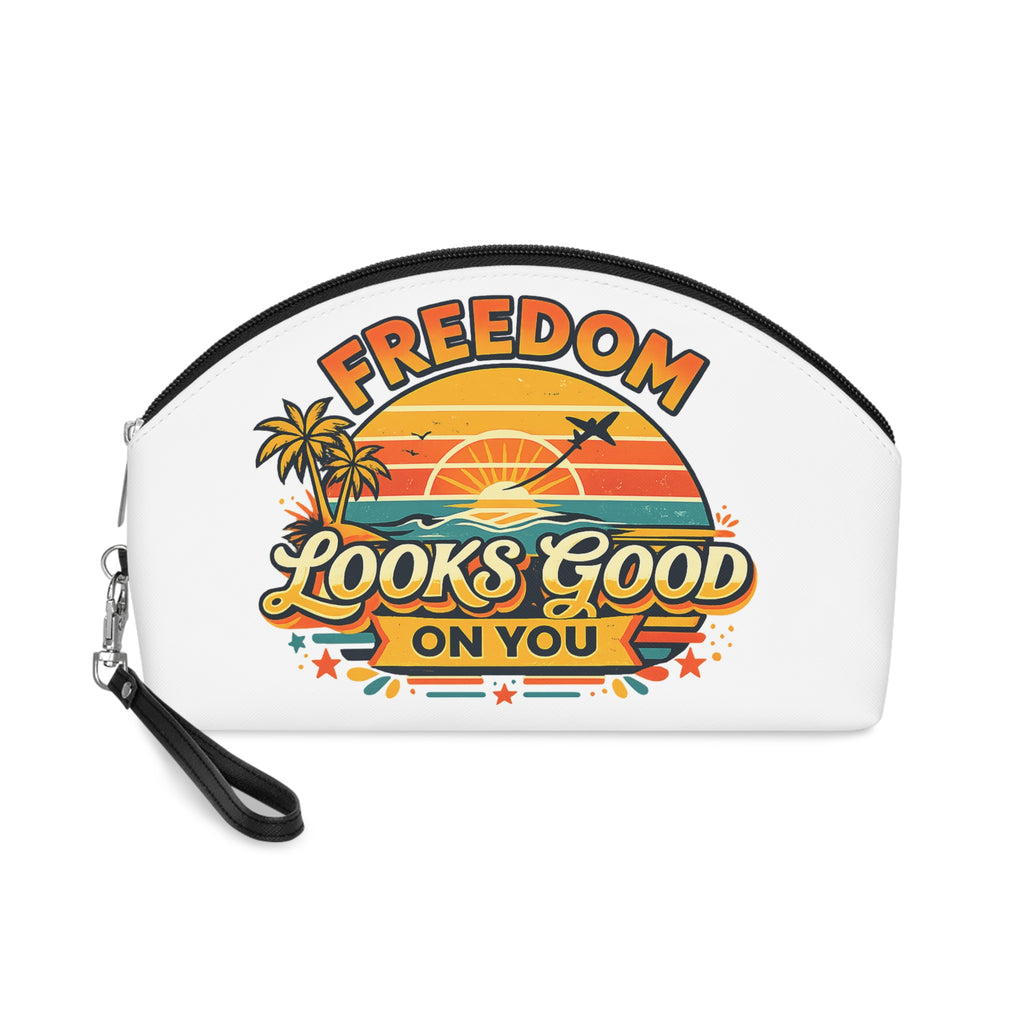 Freedom Looks Good On You Cosmetic Bag – Retro Travel Pouch (White)